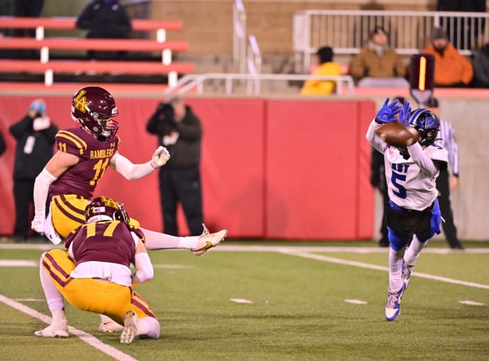 Loyola Academy Lincoln Way East Illinois 8A football November 25 2023 Tim Vizer 24606
